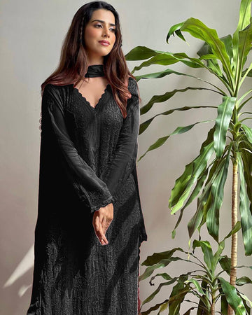 Elegant Ethnic Wear in Fox Georgette with Delicate Lace Finish