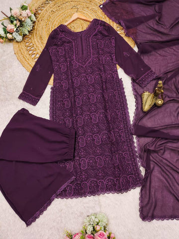 Elegant Ethnic Wear in Fox Georgette with Delicate Lace Finish